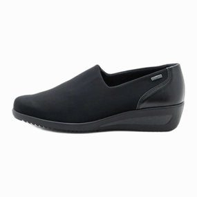Zahara Women's GORE-TEX Slip-On Wedge